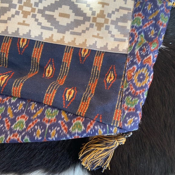 🔖 FREE PEOPLE Handbag Tote With Tassels - Picture 3 of 4